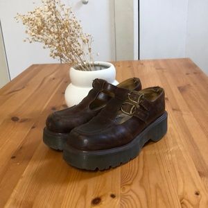 De.Martens 8305 brown platform Mary Janes UK 4